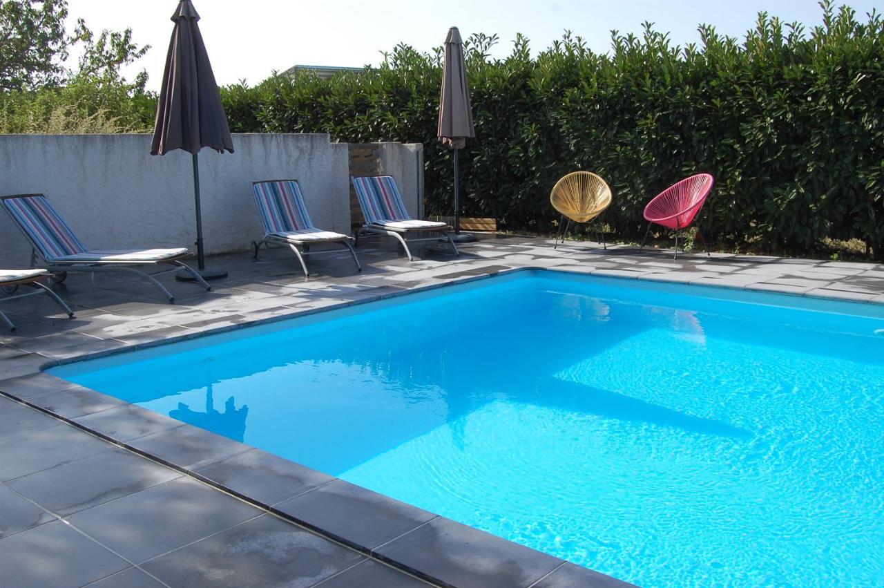 Gémozac Le Comptoir Des Ecoliers B&B 외부 사진