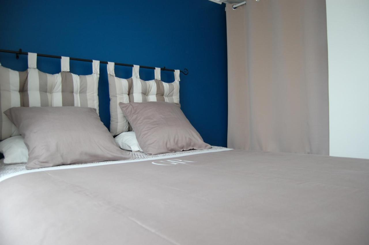 Gémozac Le Comptoir Des Ecoliers B&B 외부 사진